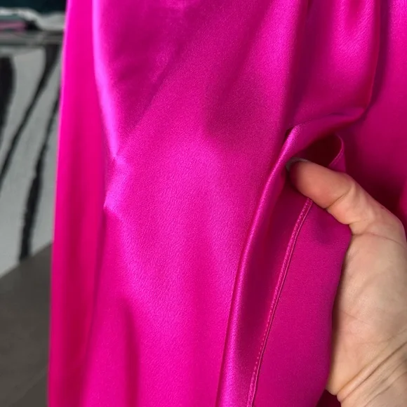 Topshop Fuchsia Satin Skirt - Picture 6 of 9